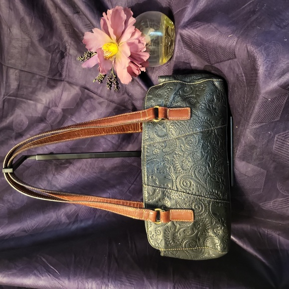 Bag: Authentic Fossil Tooled Embossed Leather Shoulder Bag - Picture 1 of 9